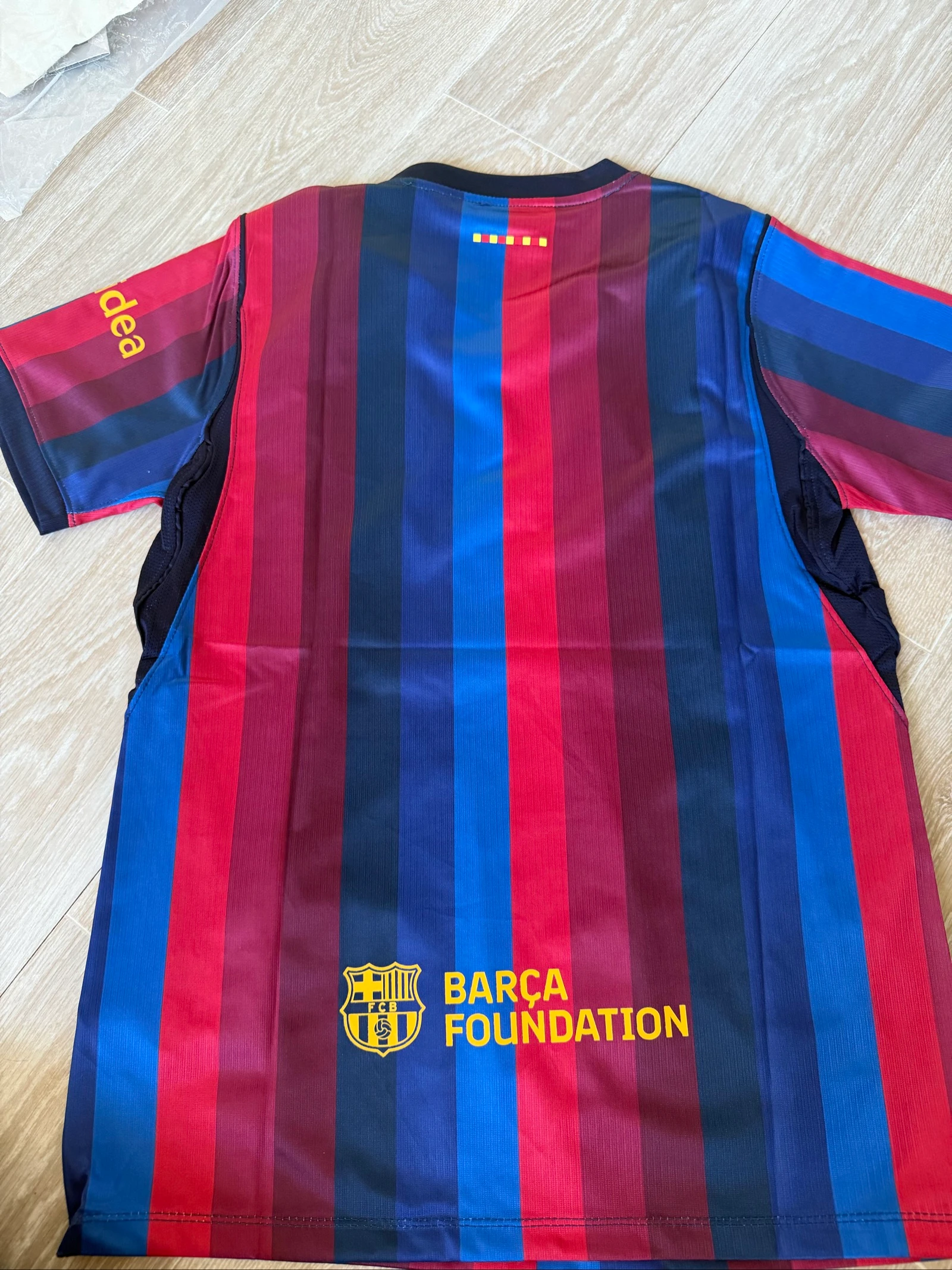 Barcelona shirt – photo 5